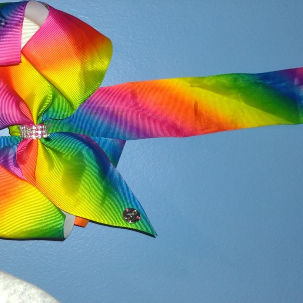 2 Foot JoJo Siwa Rainbow Bow holder